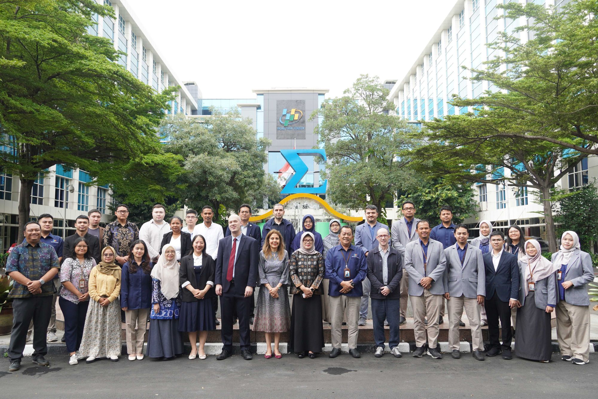 Advancing Official Statistics: Machine Learning Workshop Empowers Asia-Pacific Experts